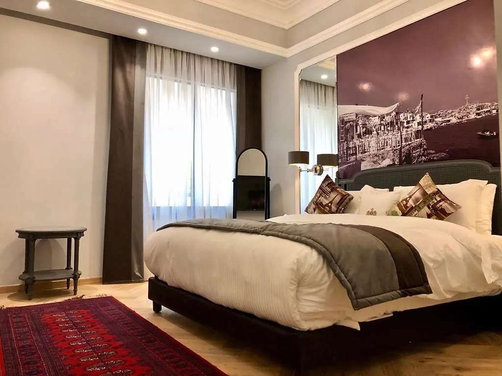 Le Bristol Hotel Beirut 5*,